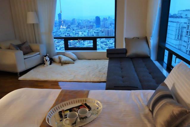 行草景觀公寓 Corner Inn Taichung Eksteriør bilde